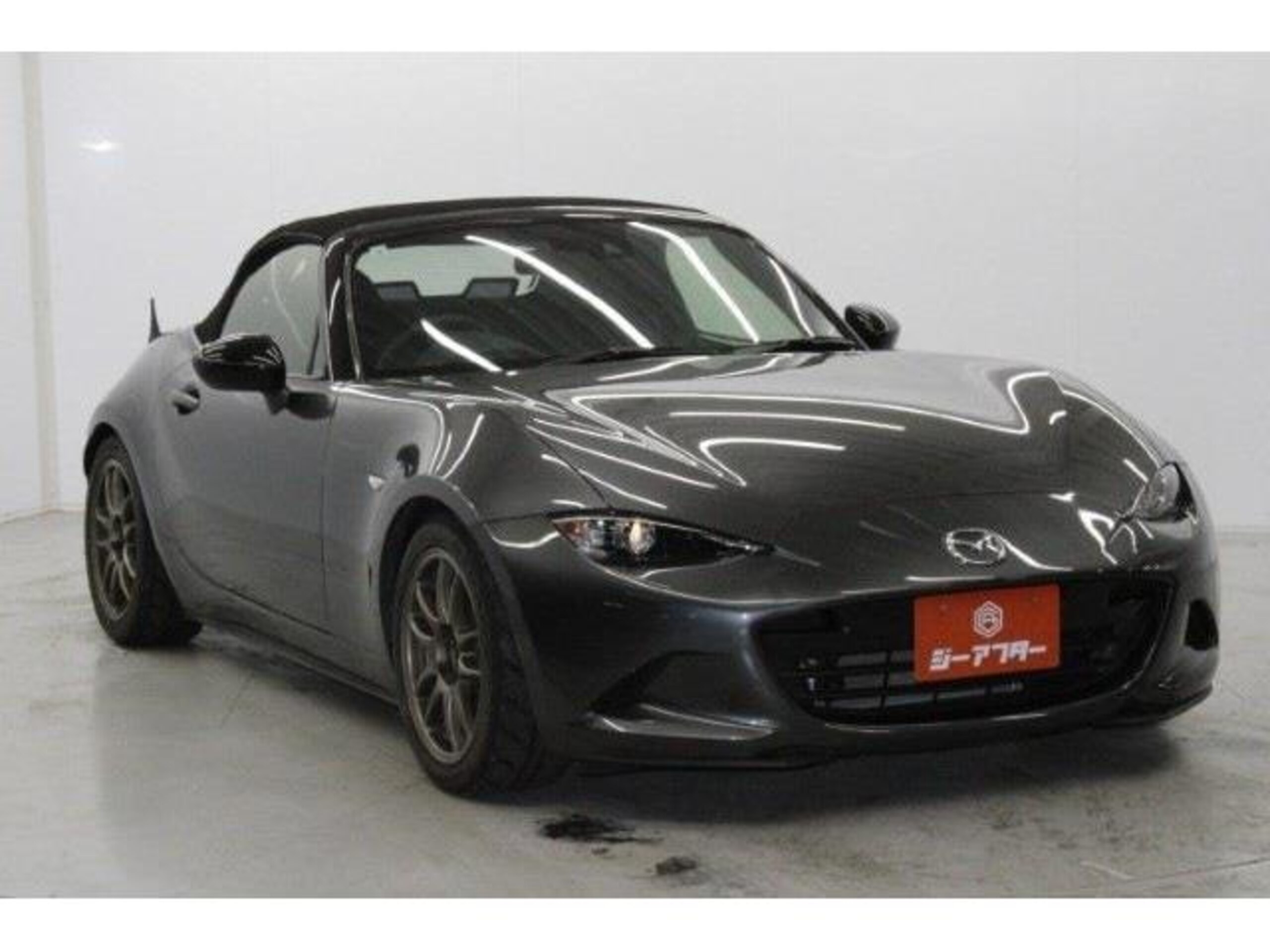 2023 Mazda Roadster — photo 3