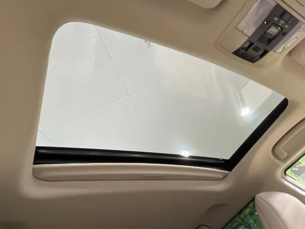 2023 Toyota Landcruiser Prado — photo 3