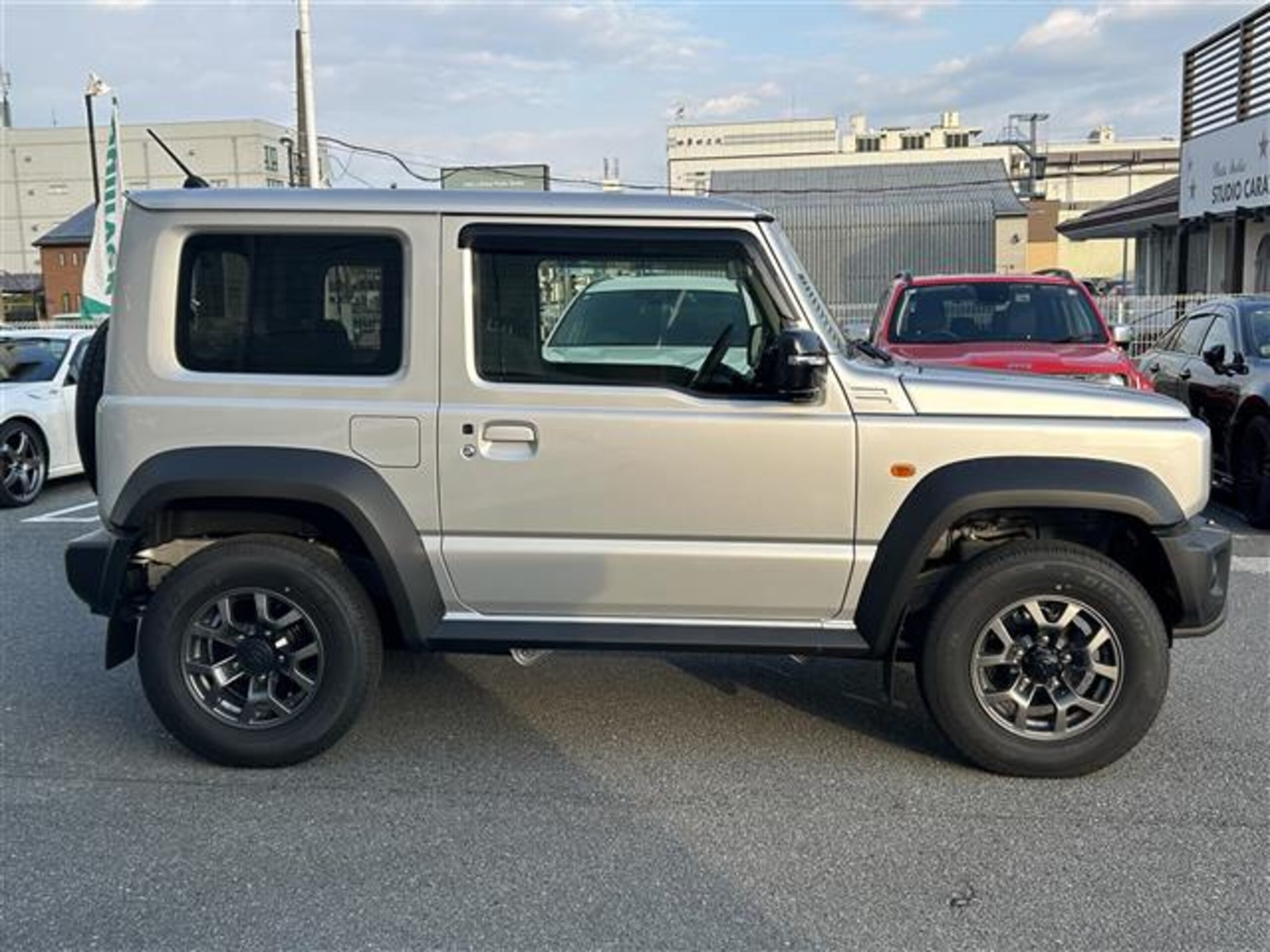 2025 Suzuki Jimny Sierra — photo 3