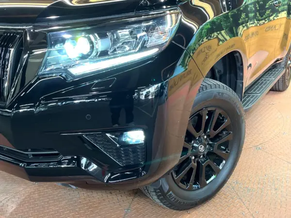 Toyota Land Cruiser Prado 2.7 TX L Package 70th Anniversary Limited 4WD Non-Smoking Car Sunroof Radar Cruise Safety Sense SD Navigation Backup Camera Brown Leather Seat Ventilation Power Seat LED Head & Fog Auto High Beam Genuine 18-Inch Alloy Dashcam (Black) — photo 8