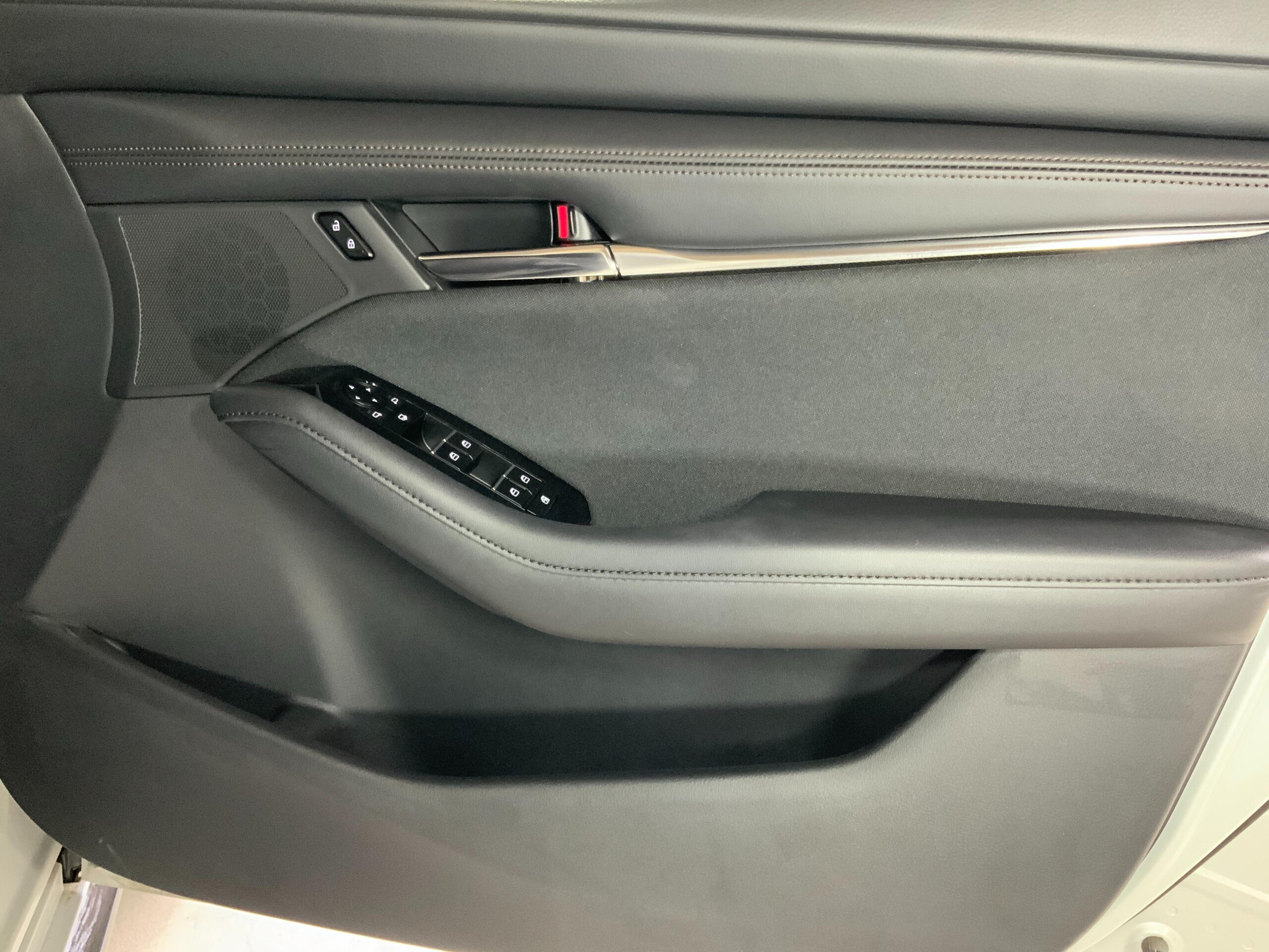 Mazda MAZDA3 Fastback 1.8 XD Proactive Diesel Turbo Signature Style Full Aero — photo 9