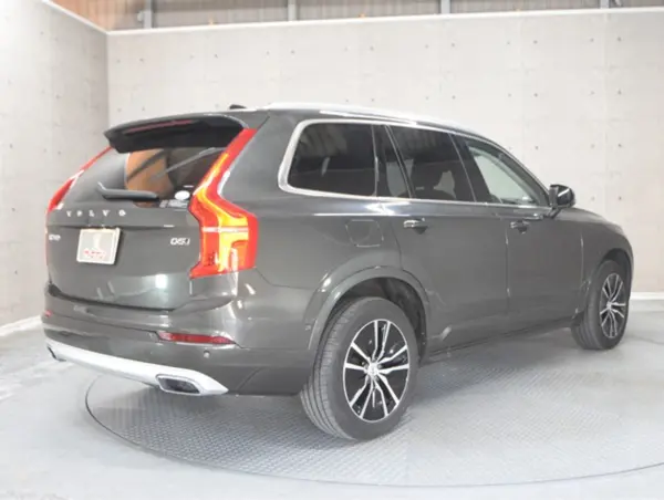 2020 Volvo Xc90 — photo 2
