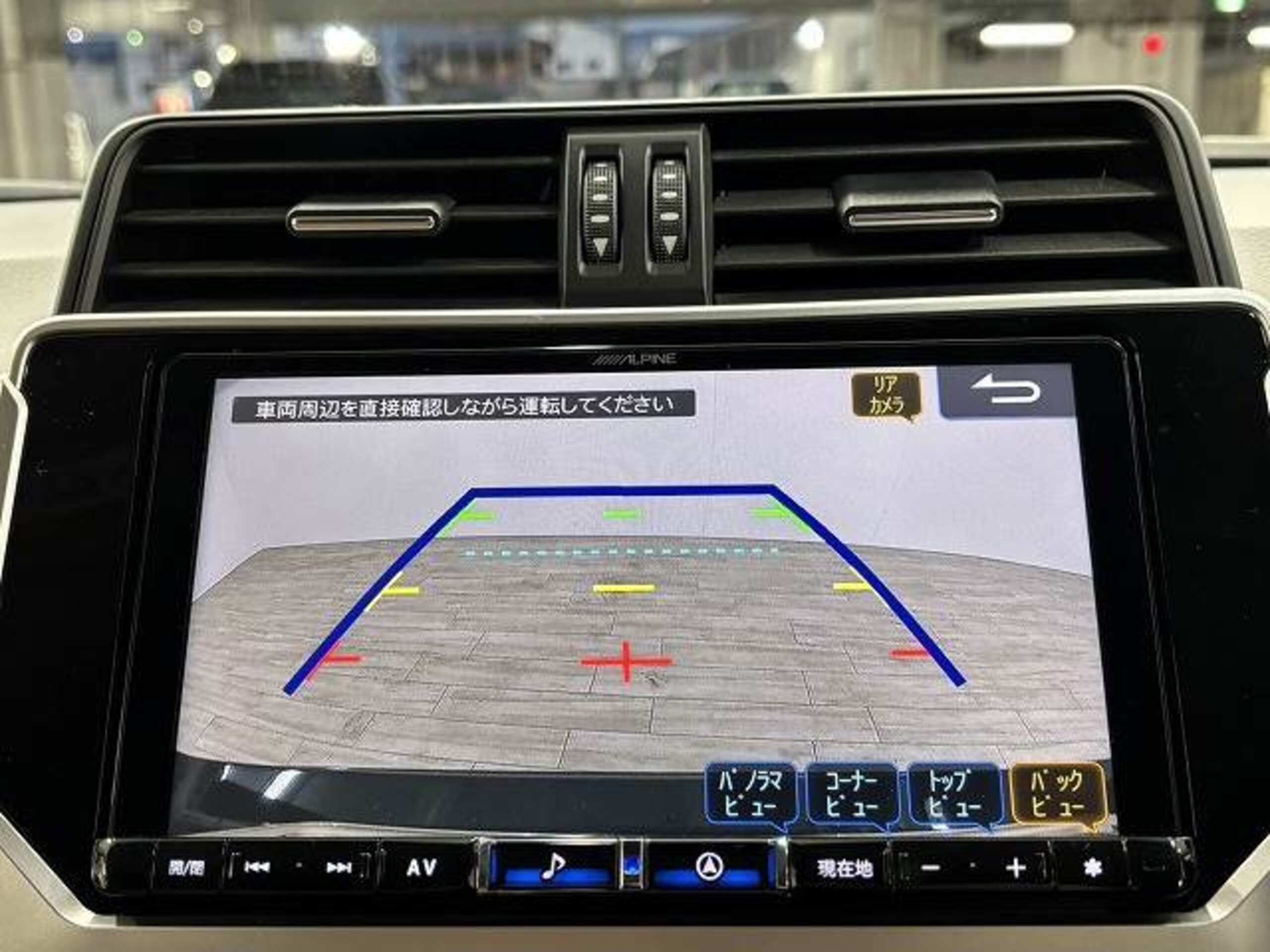 2022 Toyota Land Cruiser Prado — photo 3