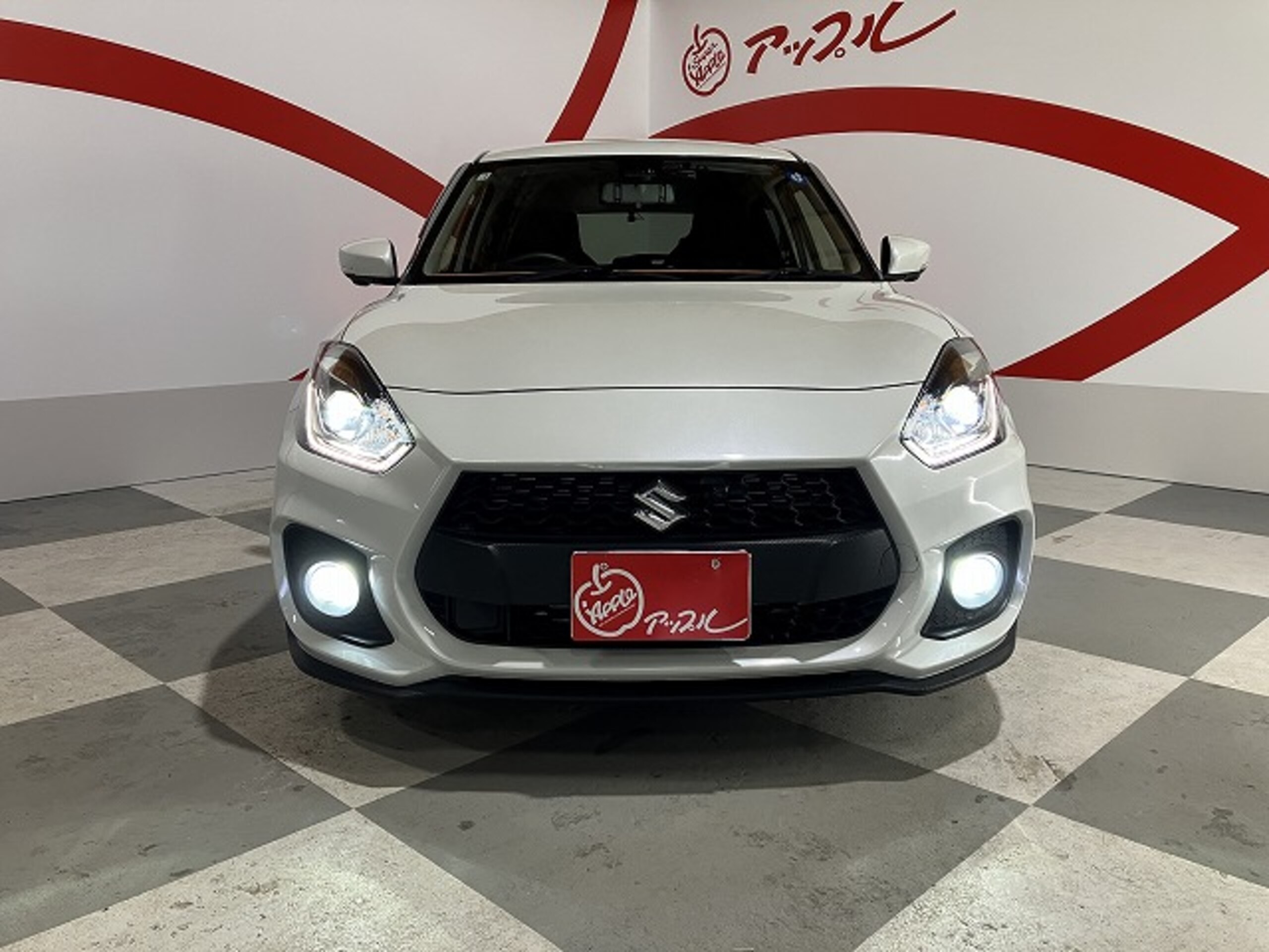 2023 Suzuki Swift — photo 3