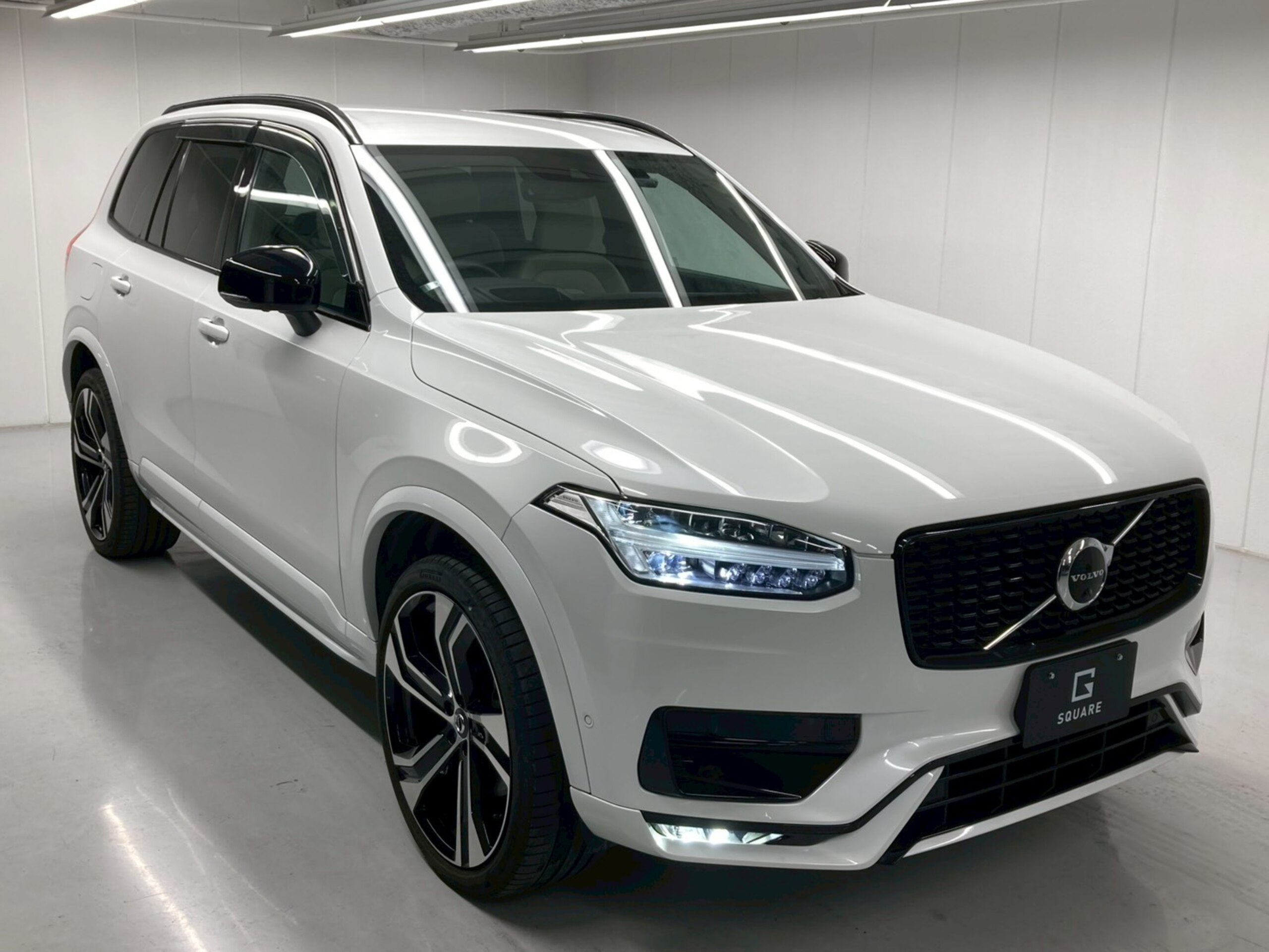 Volvo XC90 B6 AWD R-Design 4WD — photo 9