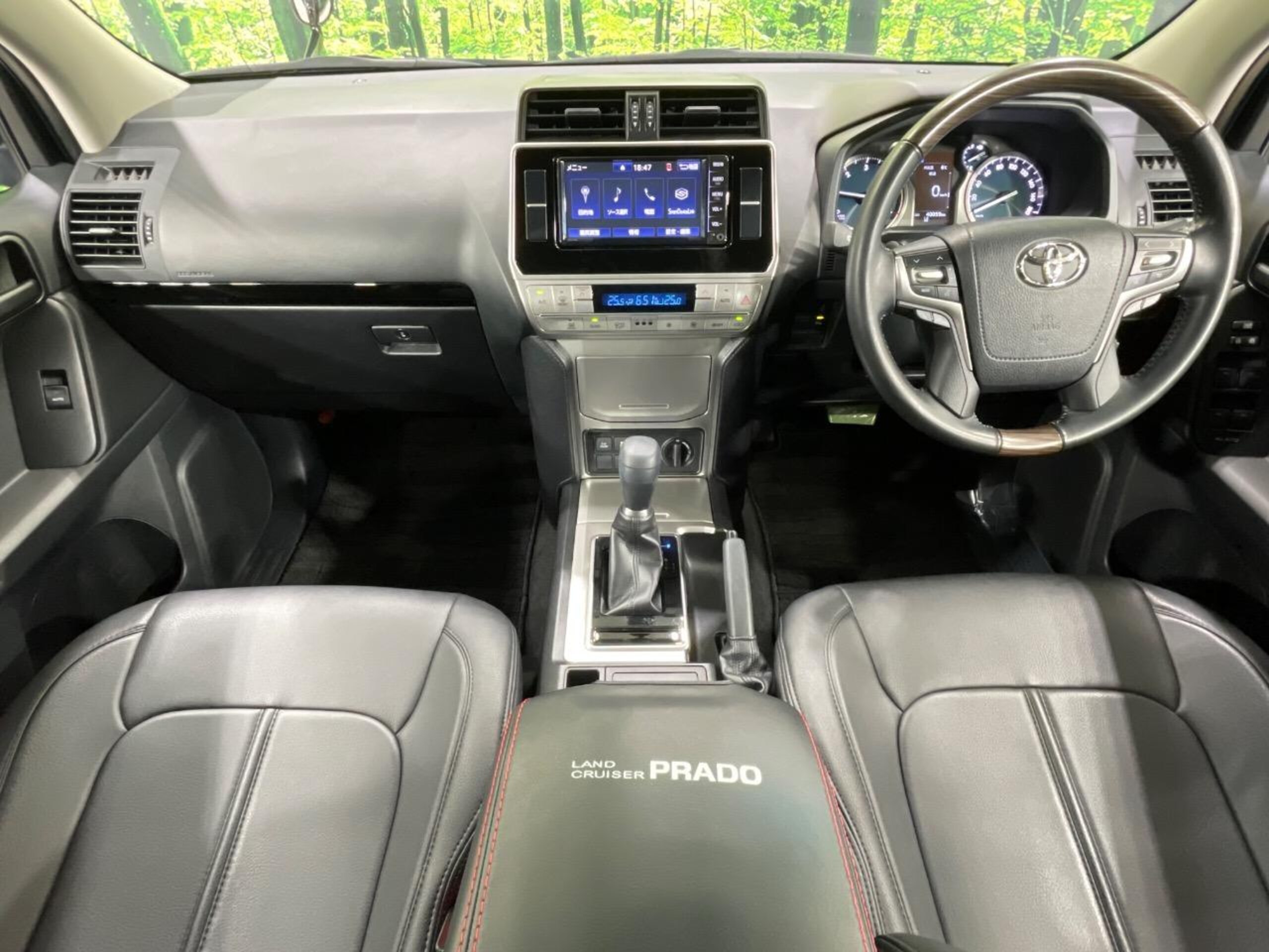 2021 Toyota Land Cruiser Prado — photo 2