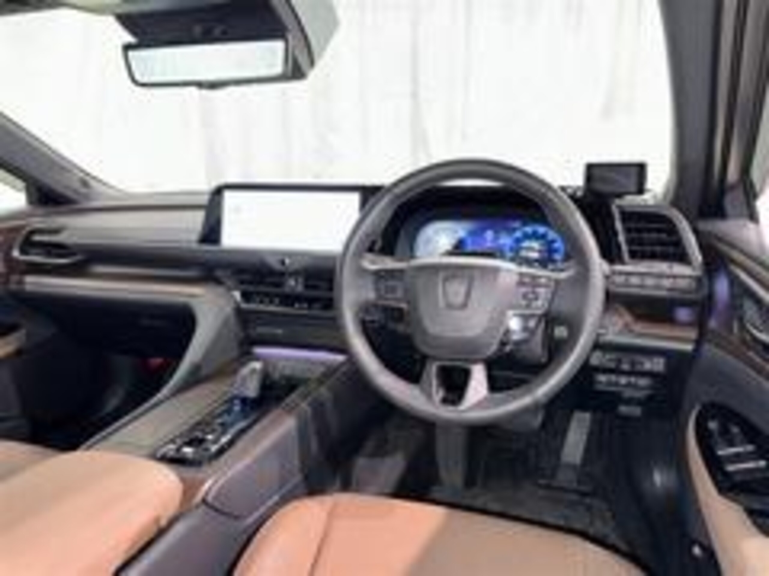 Toyota Crown 2.5 Z Hybrid — photo 7