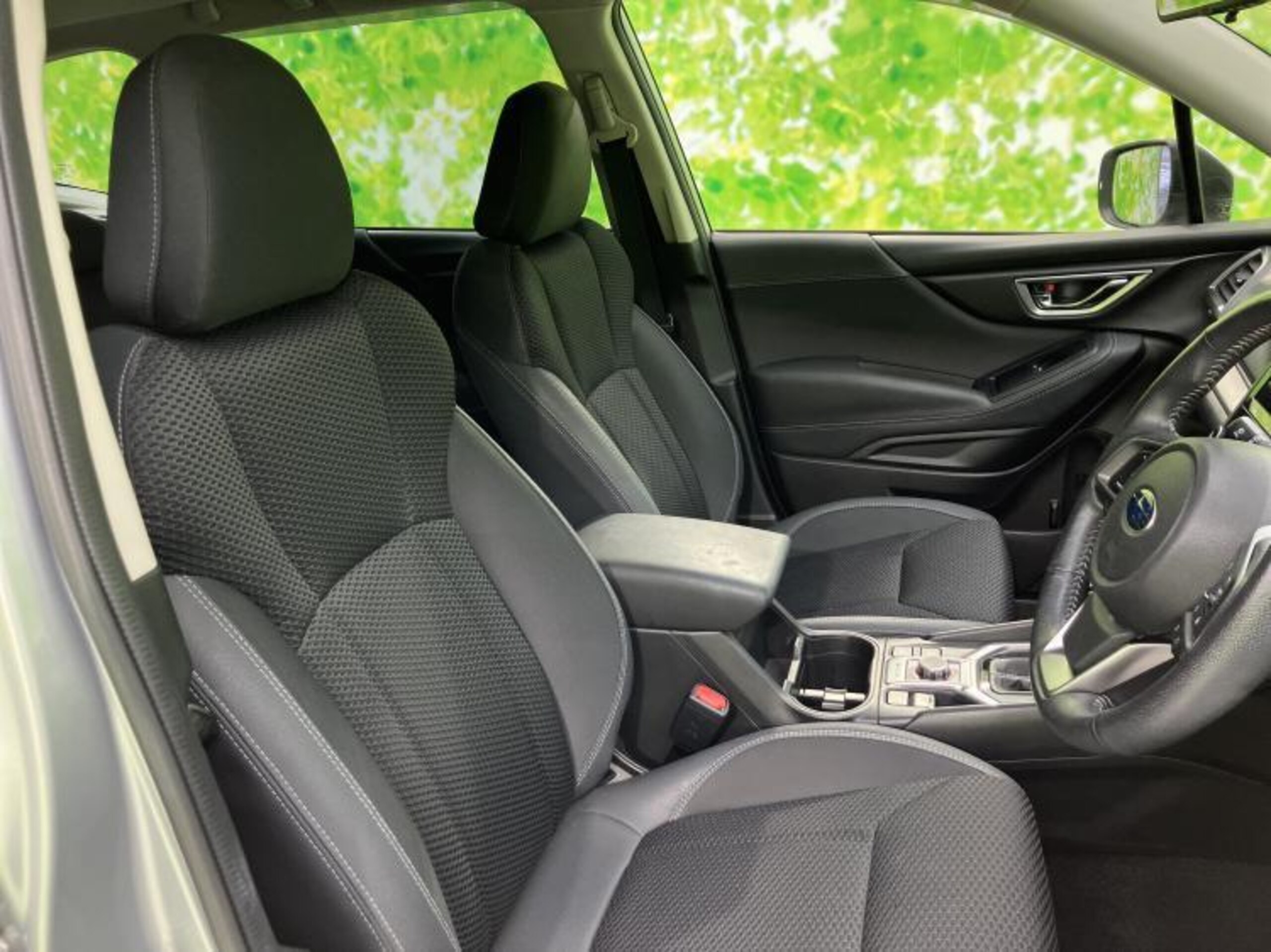 Subaru Forester 2.5 Premium 4WD — photo 7