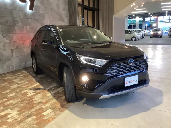 2021 Toyota  Rav4 — photo 3