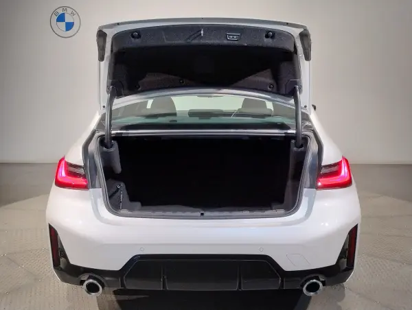 BMW 3 Series 320d xDrive M Sport Diesel Turbo 4WD Former Demo Car One Owner Curved Display Surround Camera Obstacle Sensor Seat Heater Paddle Shift Adaptive Cruise Control Power Tailgate Power Seats Genuine 18AW LED ETC Head-Up Display Smart Key (Mineral White Metallic) — photo 9