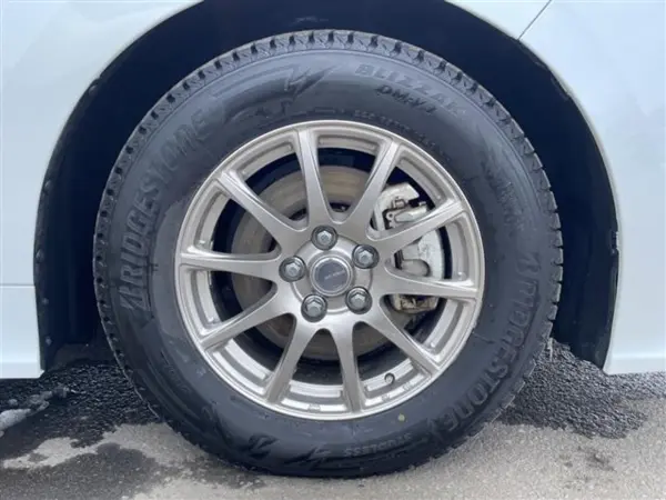 Toyota Alphard 2.5 Z 4WD with Toyota Genuine DA, Full-Seg BT, Genuine 18-inch AW (White Pearl) — photo 8