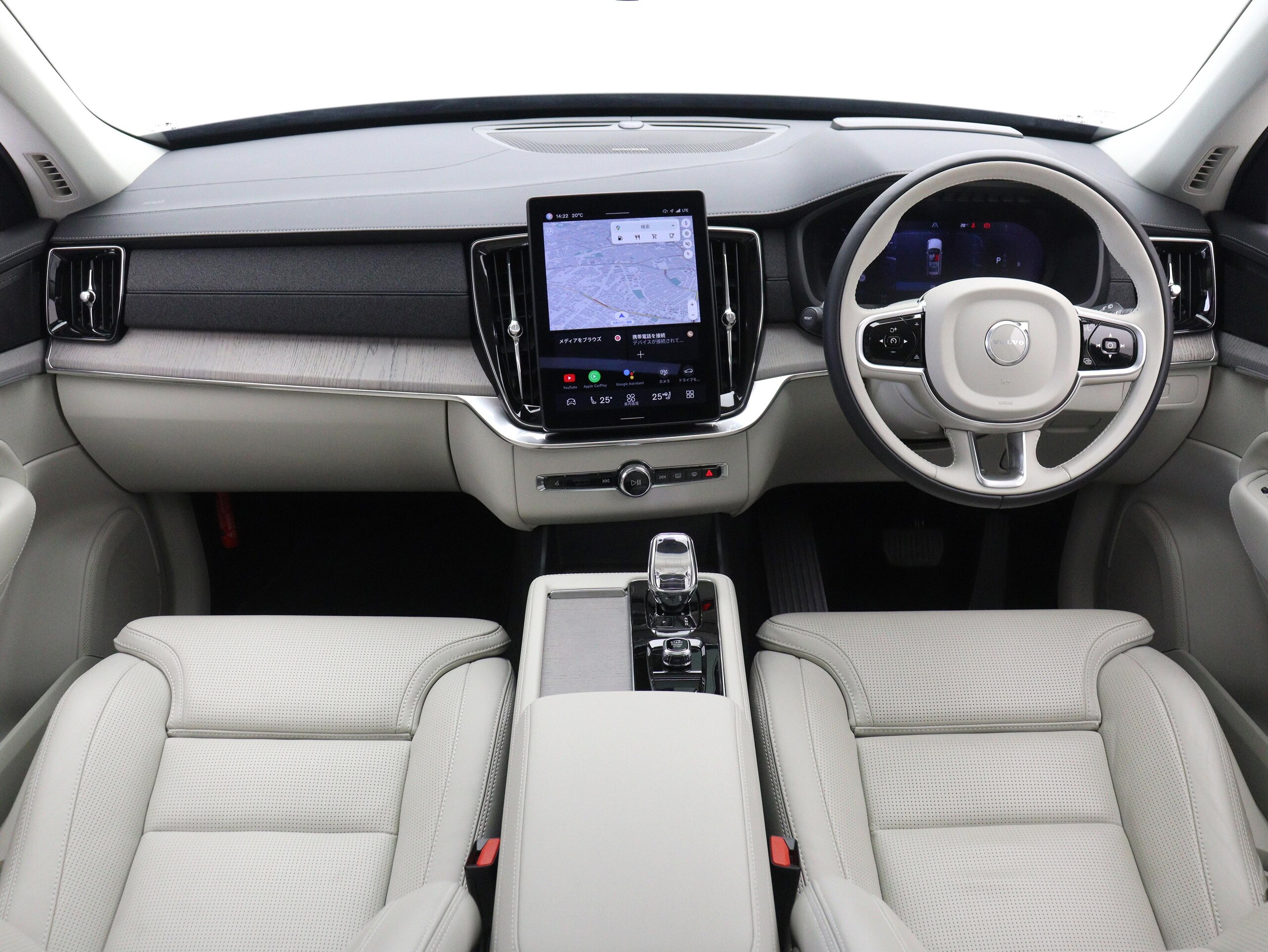 2025 Volvo Xc90 — photo 2