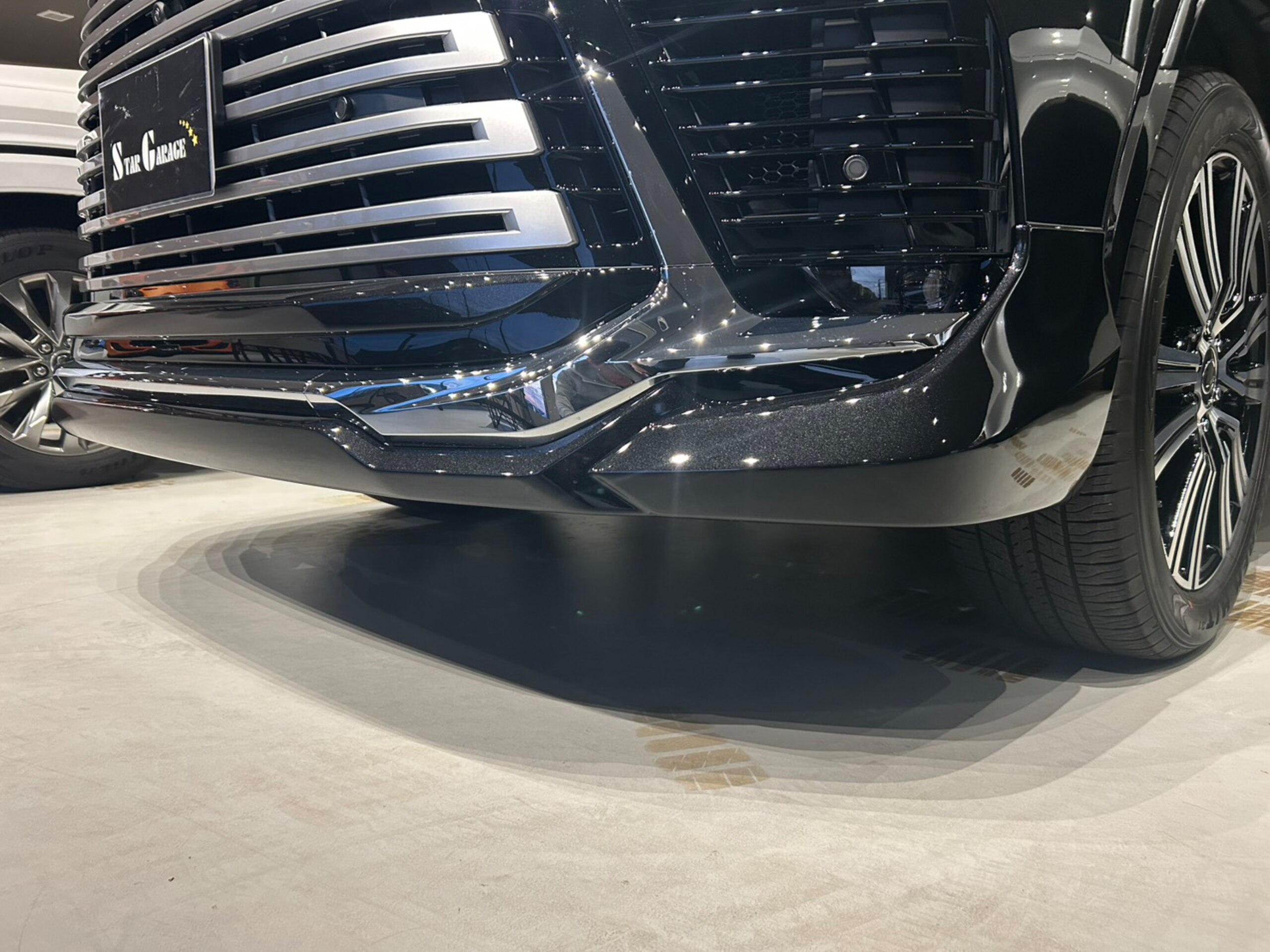 Lexus LX600 4WD Modelista Rear Enter Mark Levinson OP22-inch AW Cool Box 7-Seater Factory Front/Rear Dashcam — photo 7