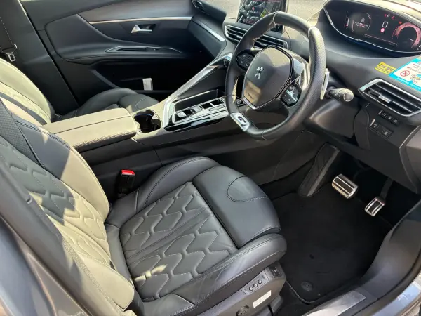 Peugeot 3008 GT Executive Edition (120 limited) Panoramic Sunroof Black Leather Genuine Navigation Full Seg B/S/F Camera Drive Recorder Full Speed ACC Active Safety Brake BSM Power Back Door LED Light (Gray) — photo 7