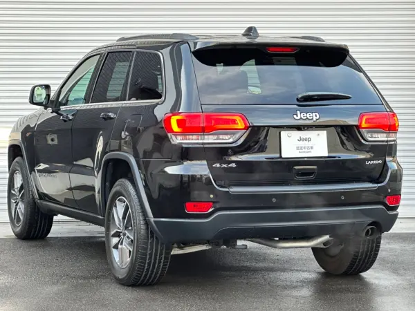 2019 Jeep Grand Cherokee — photo 3