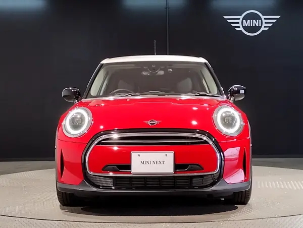 2022 Mini Cooper — photo 3