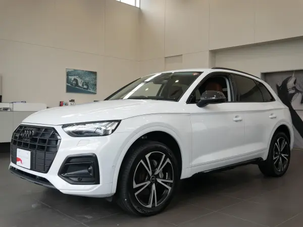 Audi Q5 High Style Diesel Turbo 4WD Certified Used Car Limited High Style Plus Package Luxury Package Black Styling Matrix OLED Rear Combination Lights/Dynamic Turn Indicators (Glacier White Metallic)