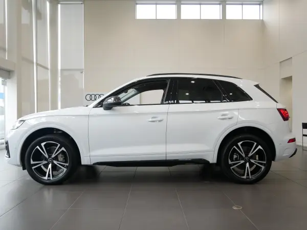 2023 Audi Q5 — photo 3