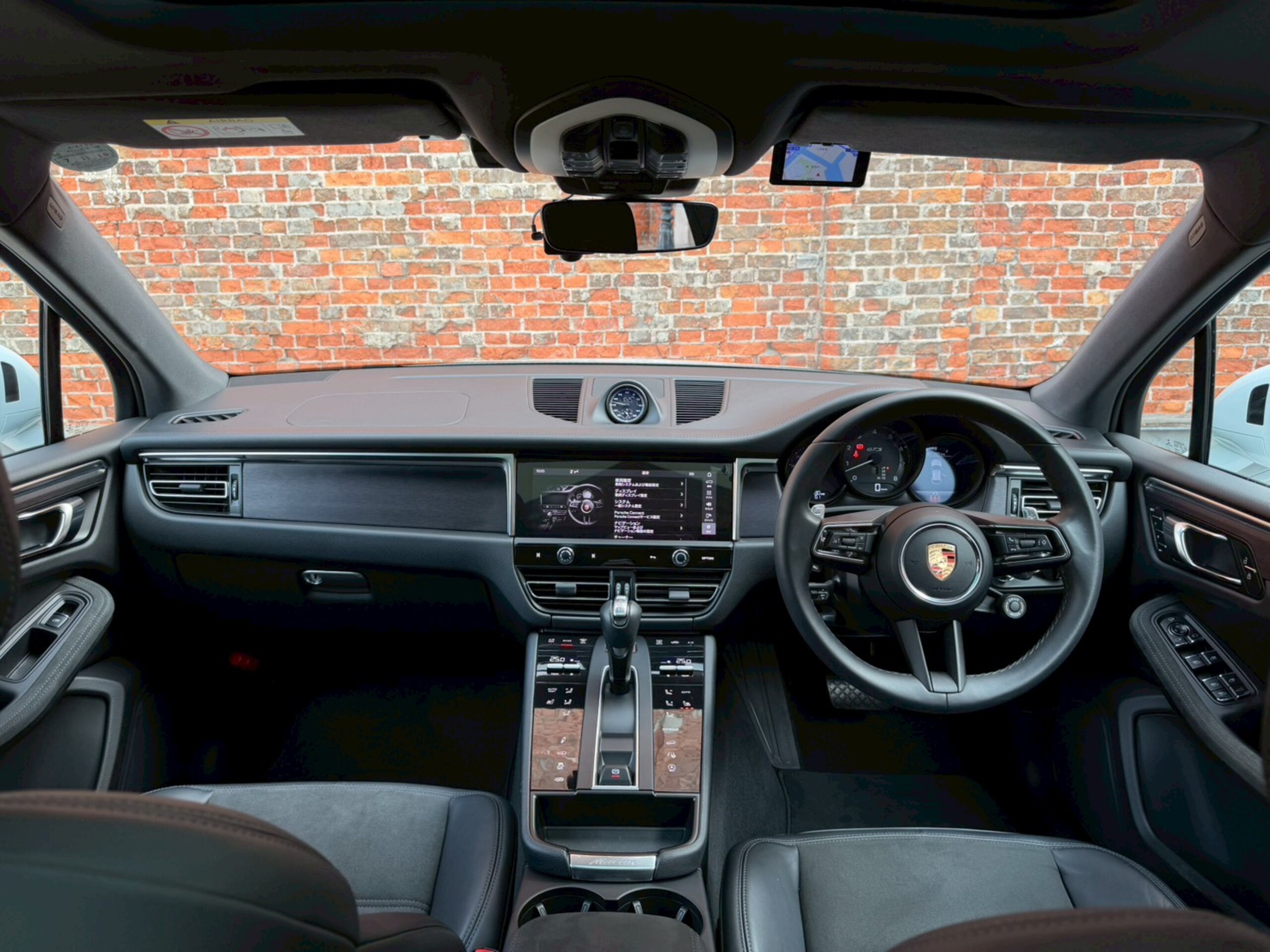 Porsche Macan GTS PDK 4WD — photo 7