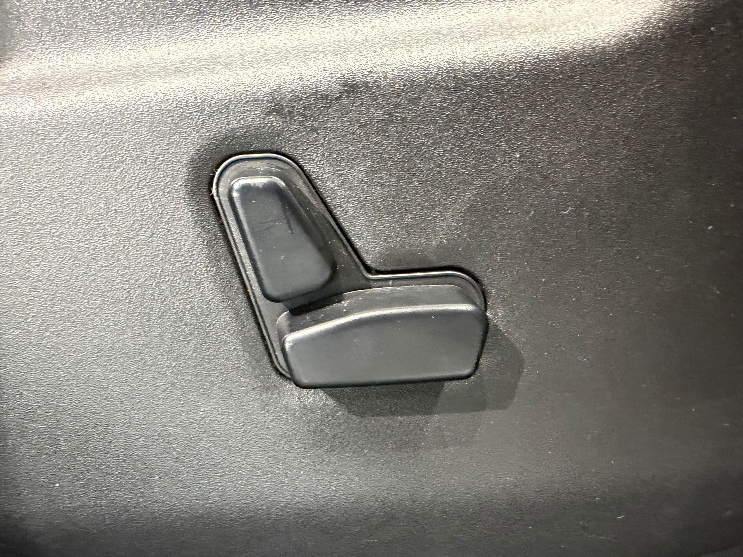 Jeep Grand Cherokee Altitude 4WD — photo 9