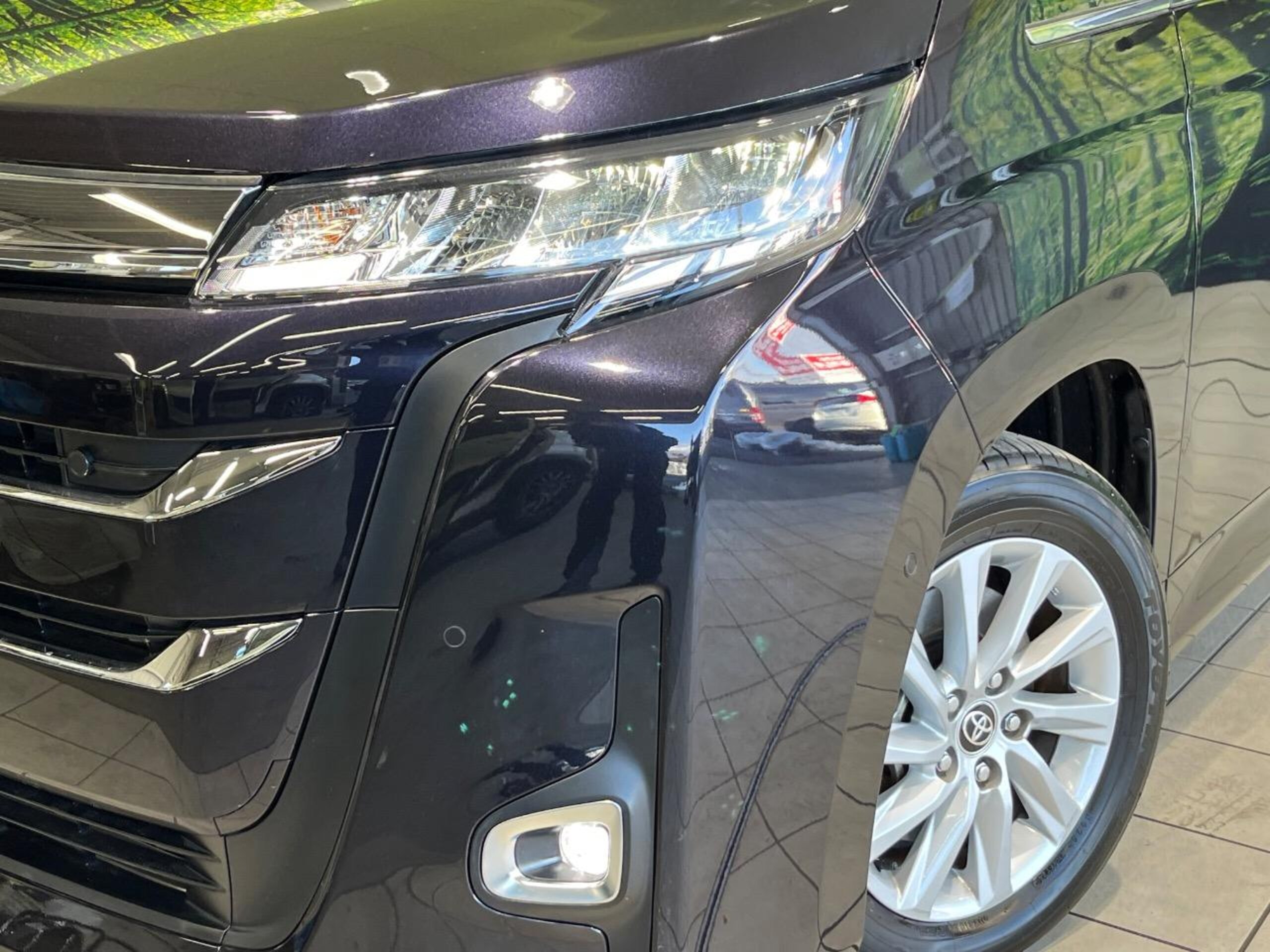 Toyota Noah 2.0 Z 7-Seater — photo 8