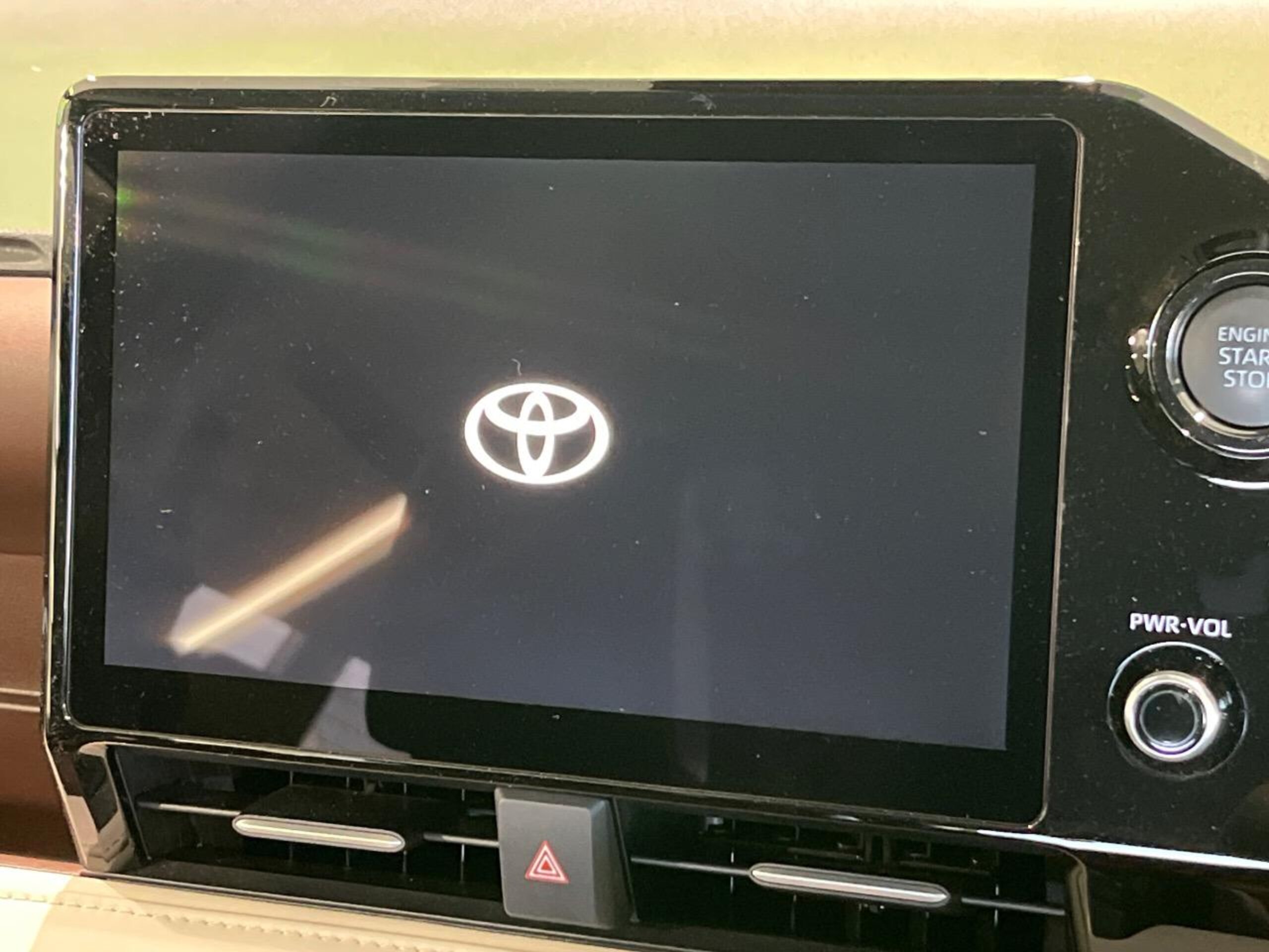 2024 Toyota Noah — photo 3