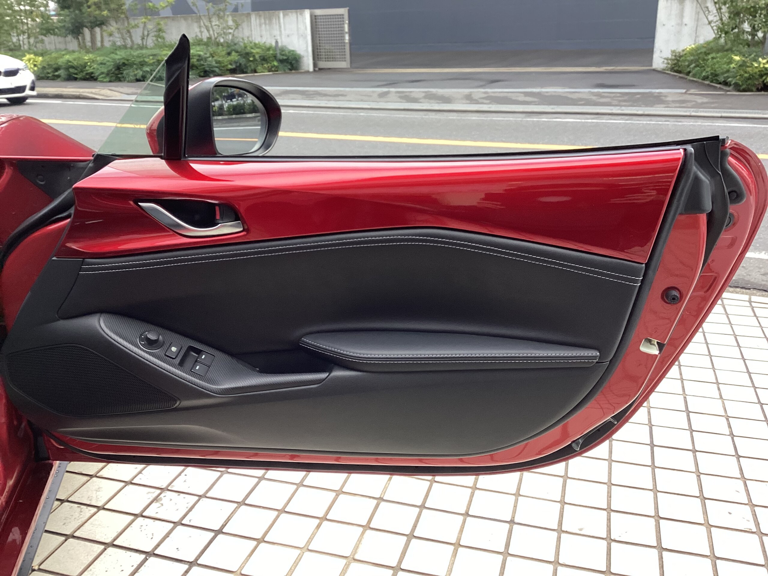Mazda Roadster 1.5 Manual Navy Top — photo 7