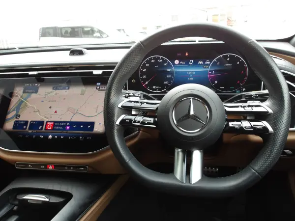 Mercedes-Benz E-Class Wagon E220 d Avantgarde AMG Line Package (ISG Equipped Model) Diesel Turbo MP202401 Leather EXC・SR・Advanced P・(2401) (Obsidian Black) — photo 9