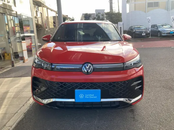 2025 Volkswagen Tiguan — photo 2
