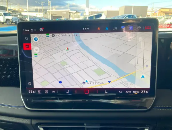 Volkswagen Tiguan TDI 4Motion R-Line Diesel Turbo 4WD Demo Car Genuine Navigation Around View Camera ETC LED Matrix Headlights IQ.LIGHT HD ACC Power Tailgate Genuine 20-inch Alloy Wheels (Persimmon Red Metallic) — photo 9