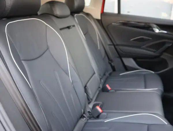 Volkswagen Tiguan TDI 4Motion Elegance Diesel Turbo 4WD — photo 7