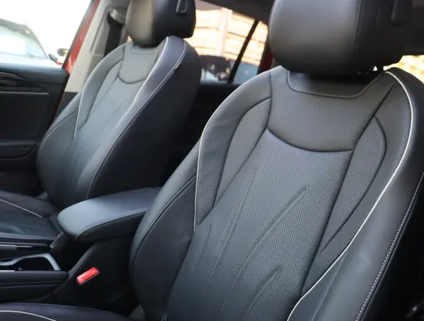 Volkswagen Tiguan TDI 4Motion Elegance Diesel Turbo 4WD — photo 8