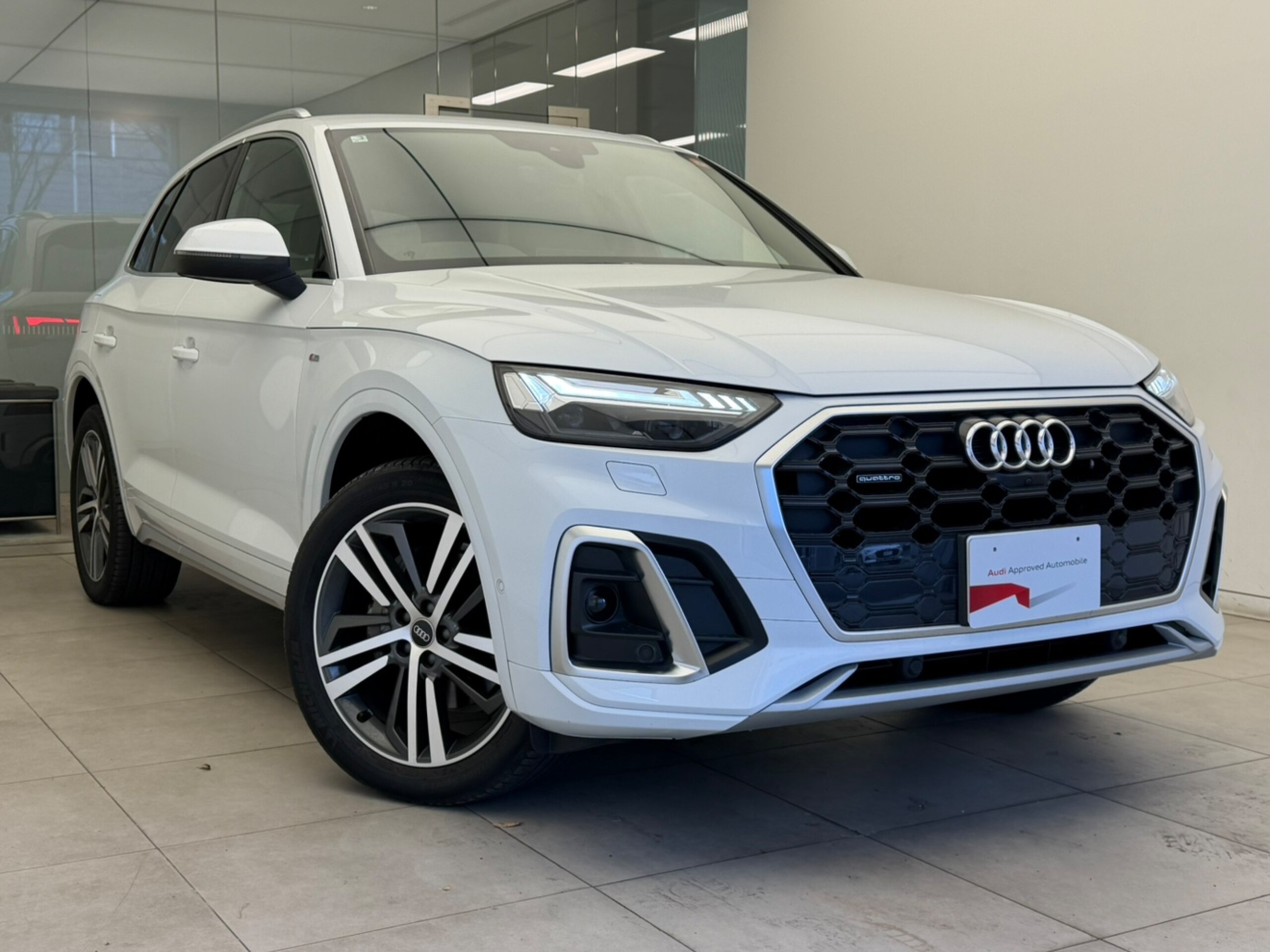 Audi Q5 S Line Dynamic Edition Diesel Turbo 4WD — photo 7