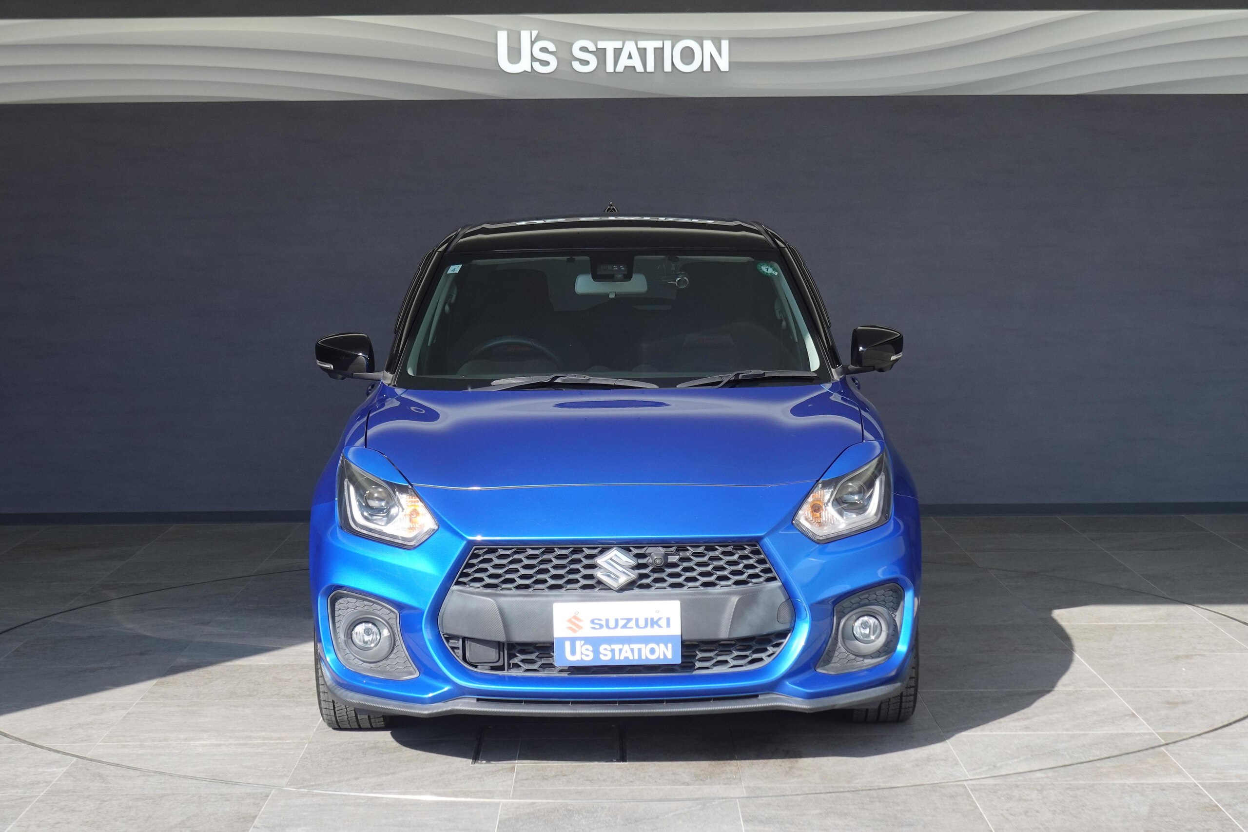 2021 Suzuki Swift — photo 2