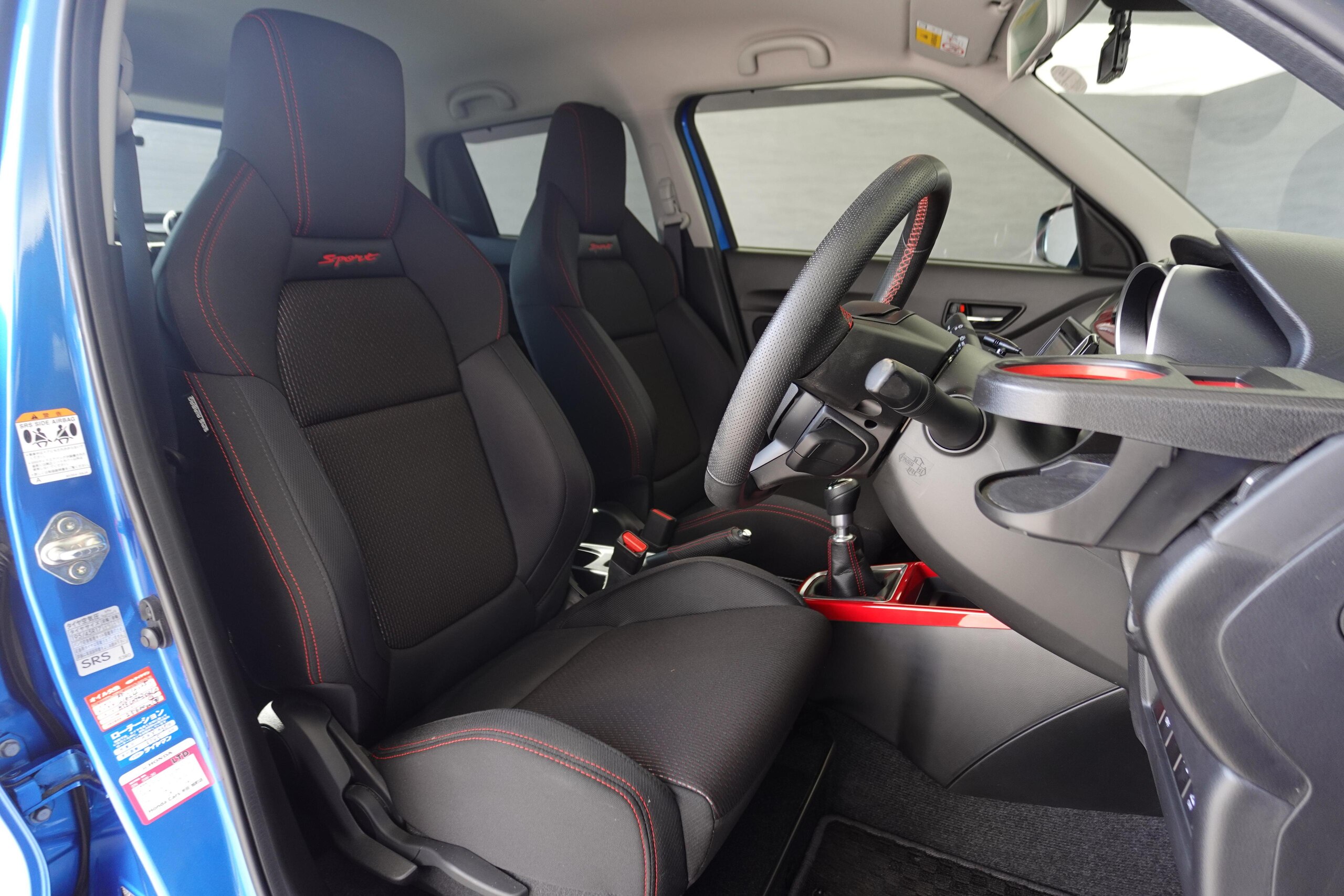 Suzuki Swift Sport 1.4 Turbo — photo 9