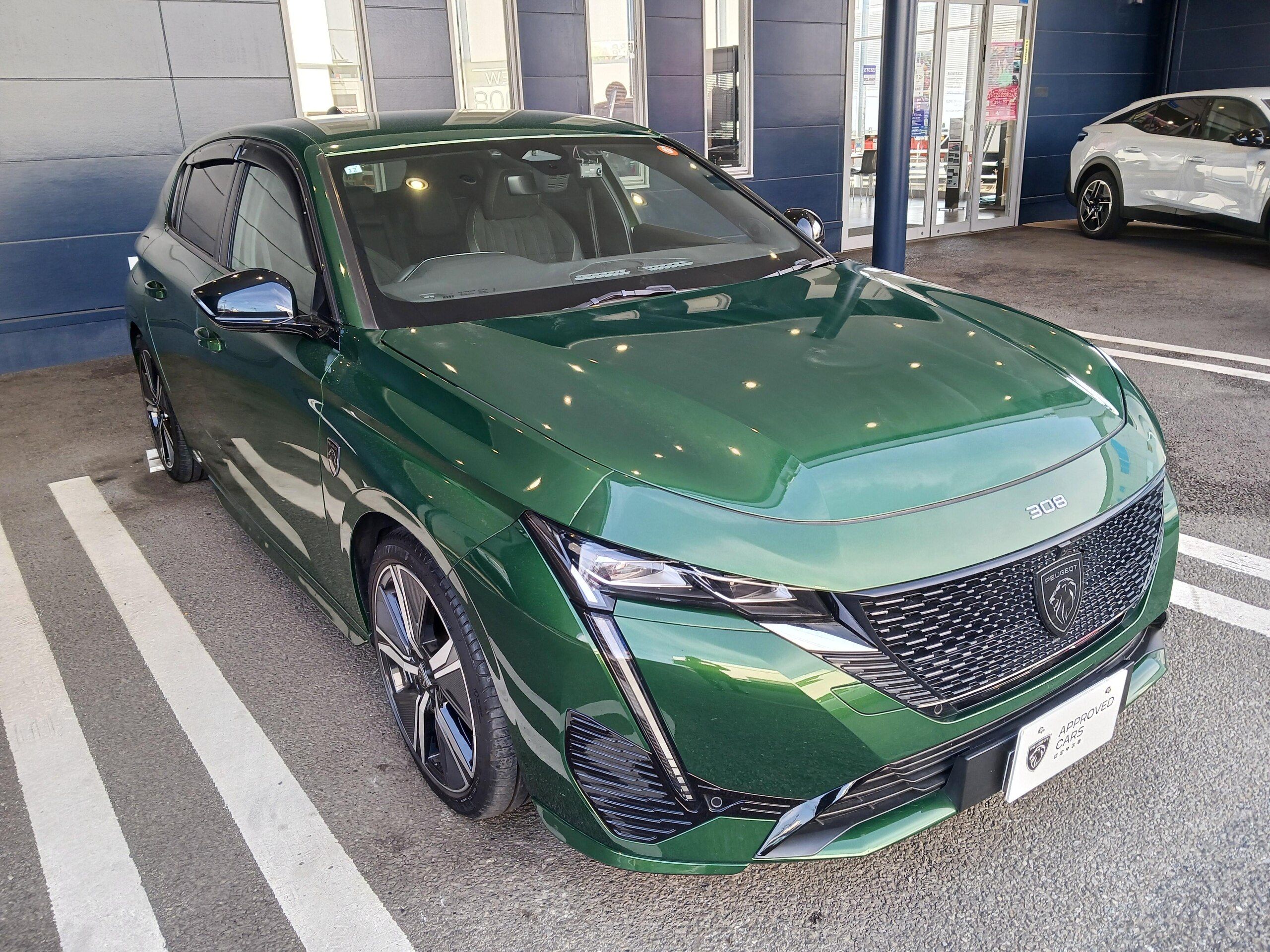 Peugeot 308GT BlueHDi Diesel Turbo — photo 7