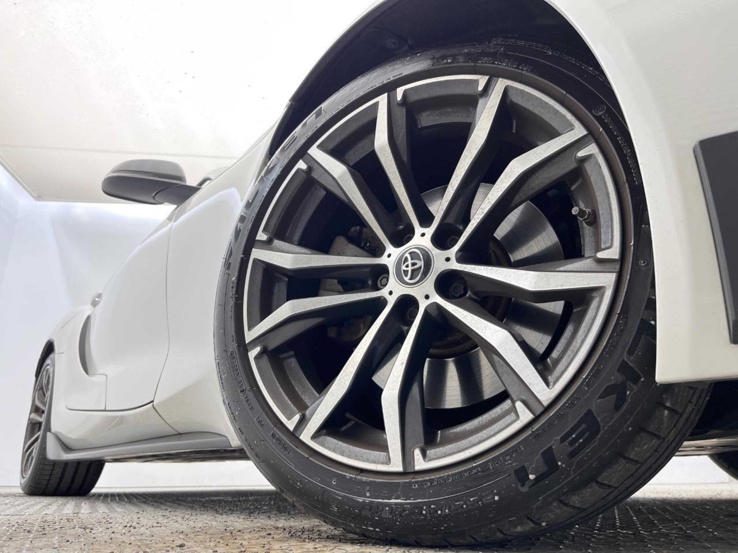 Toyota Supra 2.0 SZ-R — photo 9