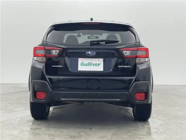 Subaru XV 1.6i EyeSight 4WD with Aftermarket Navigation and Drive Recorder (Black Metallic) — photo 9