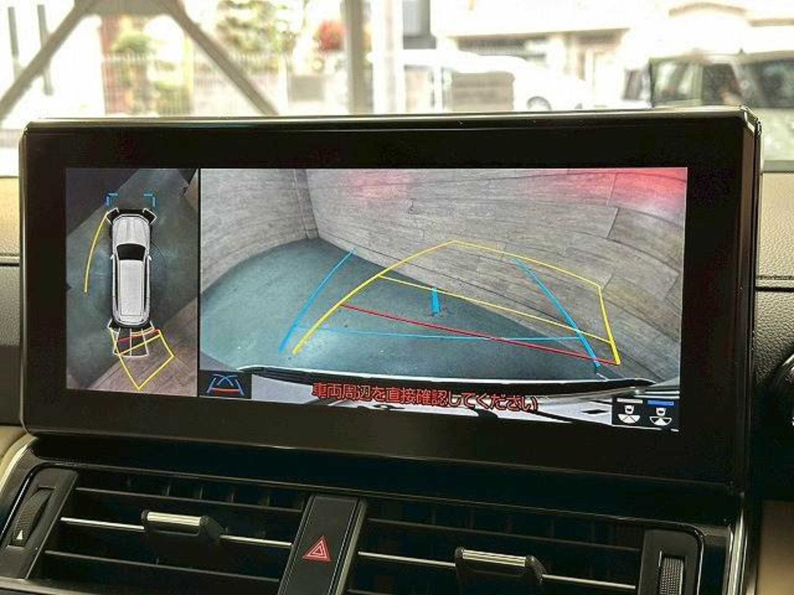 2023 Toyota Landrcuiser 300 — photo 3