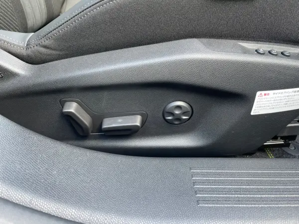 Peugeot 308 GT Plug-in Hybrid — photo 9