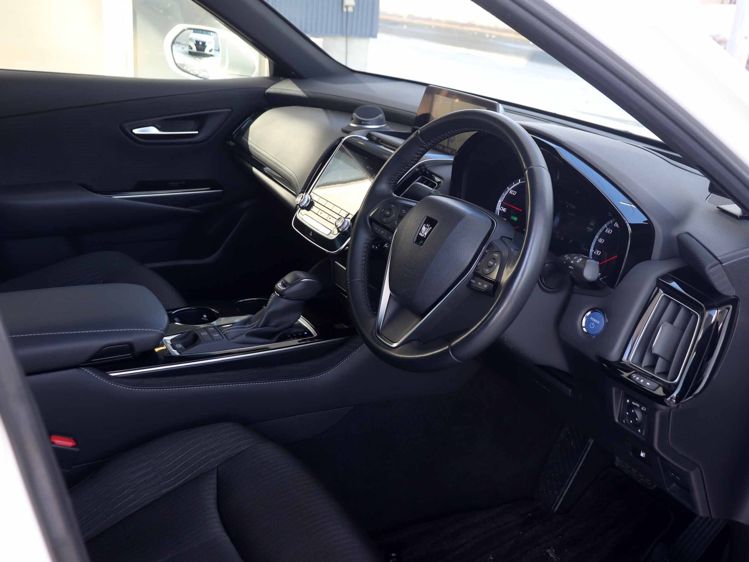 Toyota Crown Hybrid 2.5 G Four 4WD — photo 7