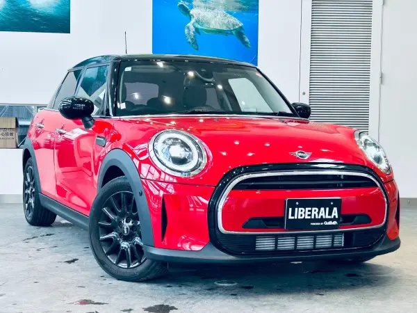 Mini Cooper D 5-Door Premium Plus Package DCT Pepper P Intelligent Safety ACC Genuine Display Audio Apple CarPlay Backup Camera Genuine 16-inch AW LED Headlights Clearance Sonar Half Leather Seat Heater Wireless Charging Smart Key (Chili Red) — photo 7