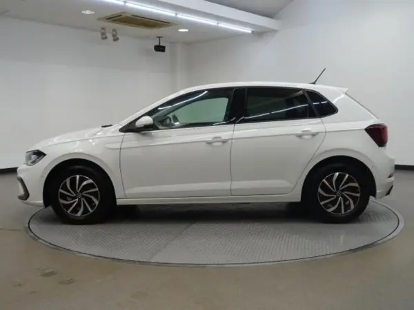 2024 Volkswagen Polo — photo 3 | Tuminion Kenya