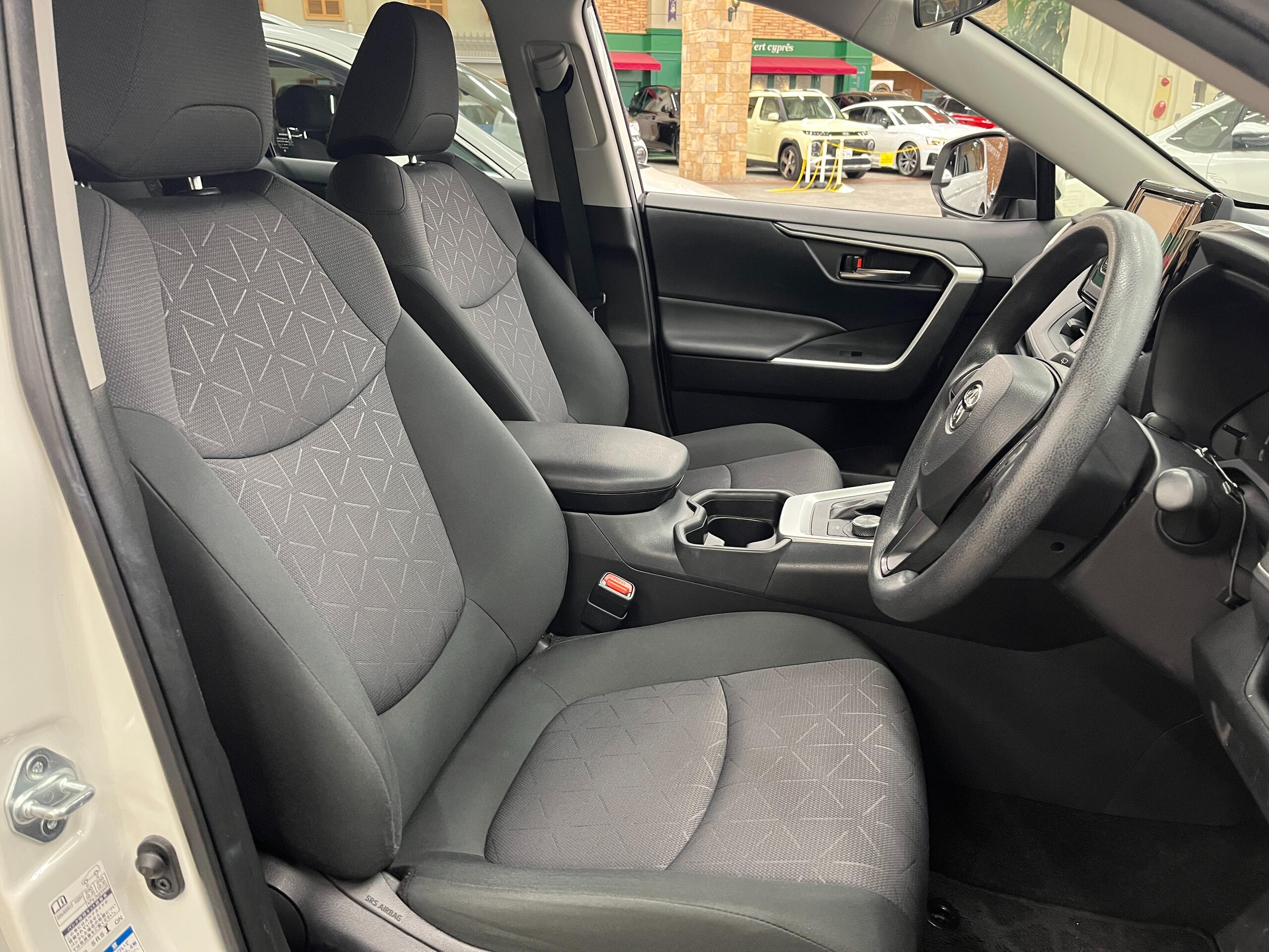 Toyota RAV4 2.5 Hybrid X E-Four 4WD — photo 7