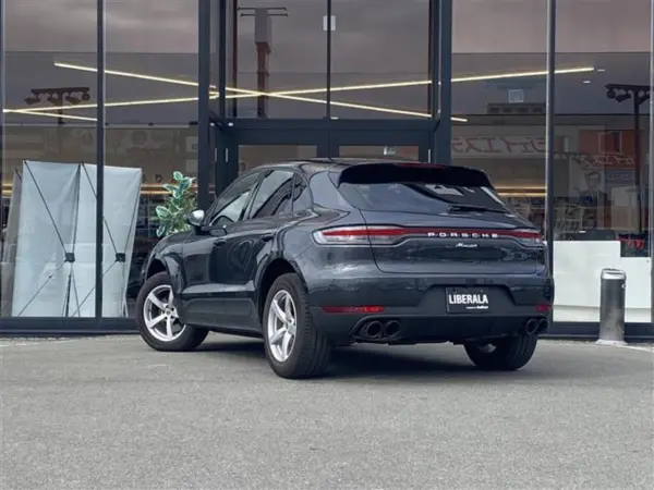 Porsche Macan PDK 4WD — photo 9