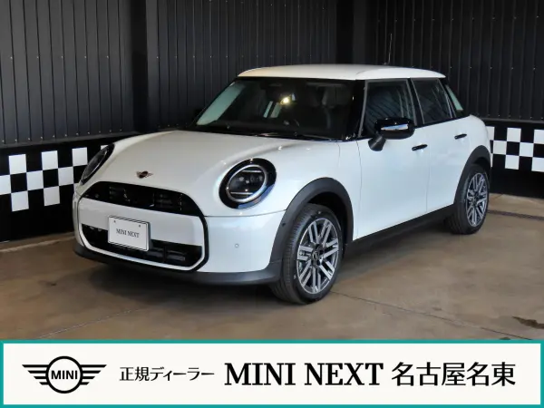 Mini Cooper C 5-Door DCT Certified Used Car with Backup Camera, ETC, LED Lights, Automatic High Beam, Genuine Navigation, Bluetooth, Apple CarPlay, Android Auto, Auto Lights (Nanoq White) — thumbnail 1