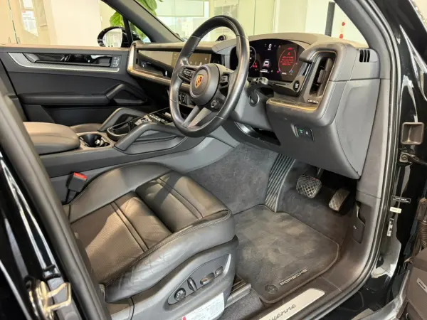 Porsche Cayenne 3.0 Tiptronic S 4WD — photo 9