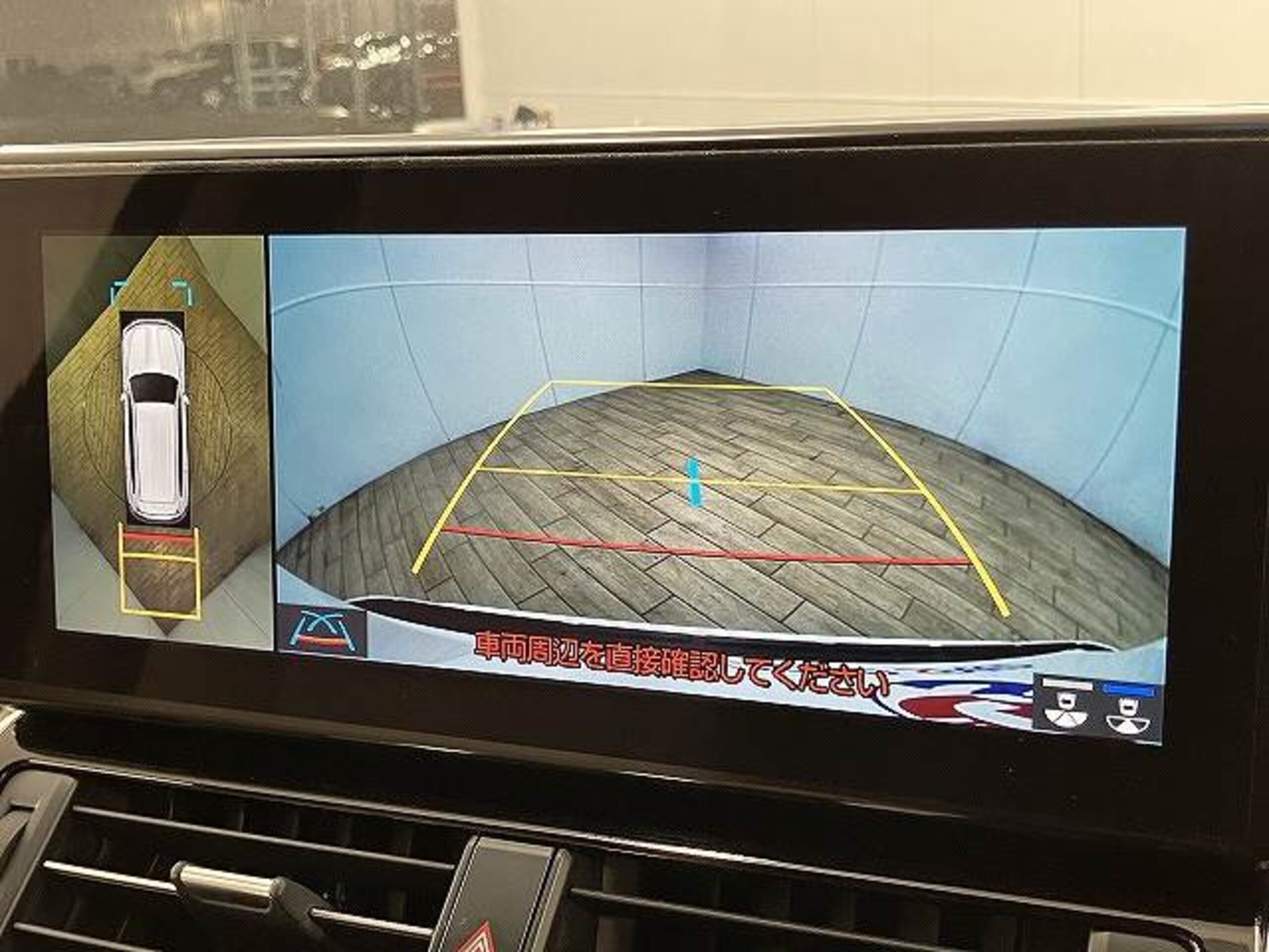 2023 Toyota Landrcuiser 300 — photo 3