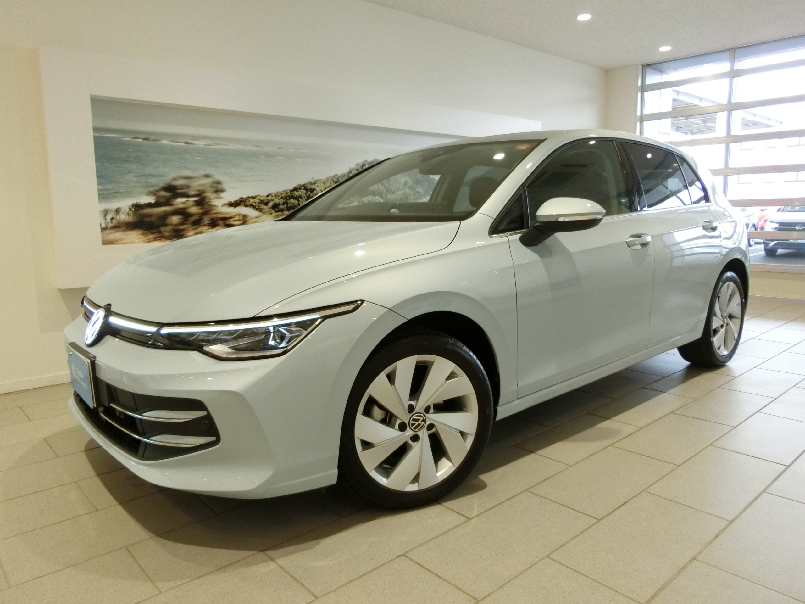 Volkswagen Golf eTSI Style