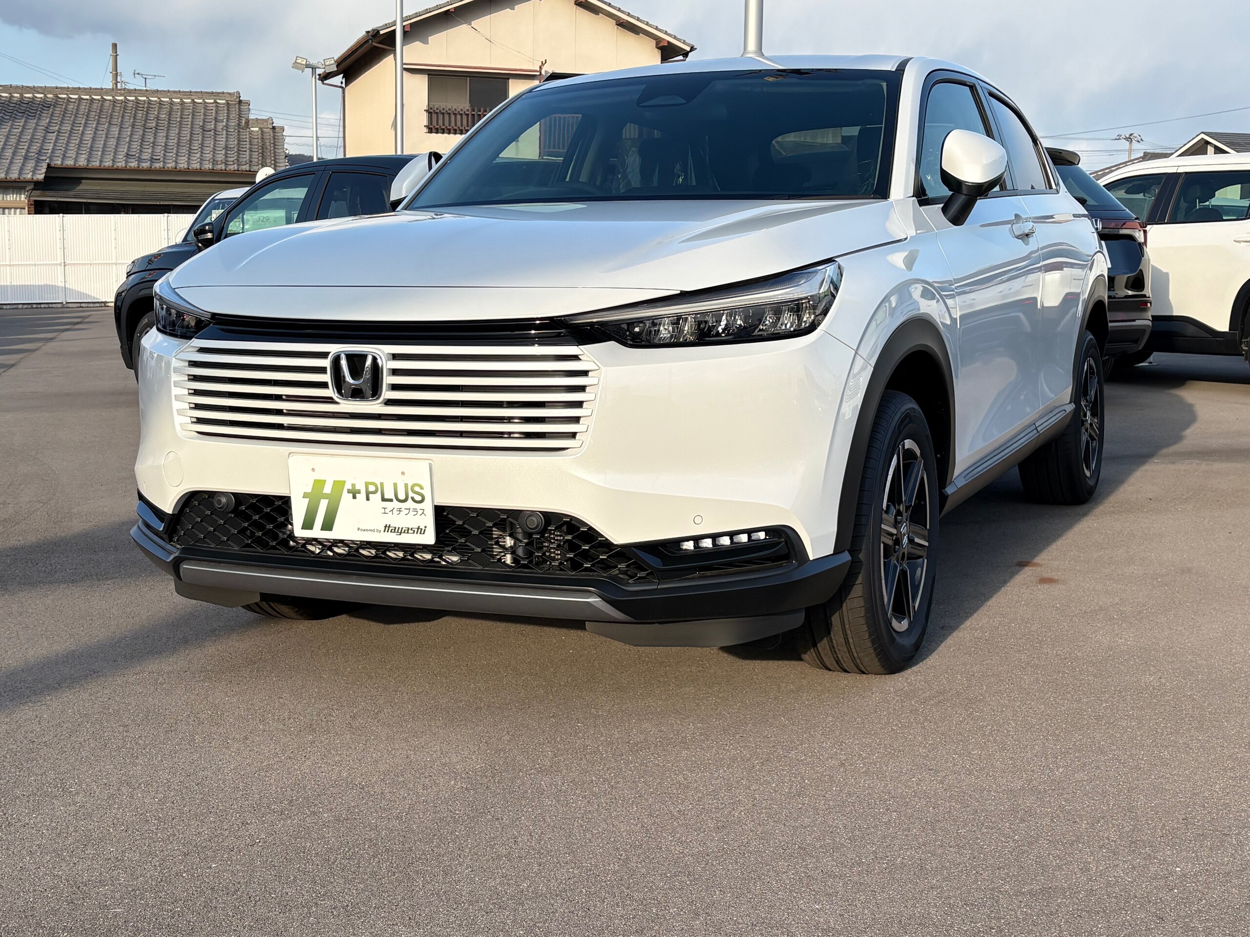 2025 Honda Vezel — photo 2